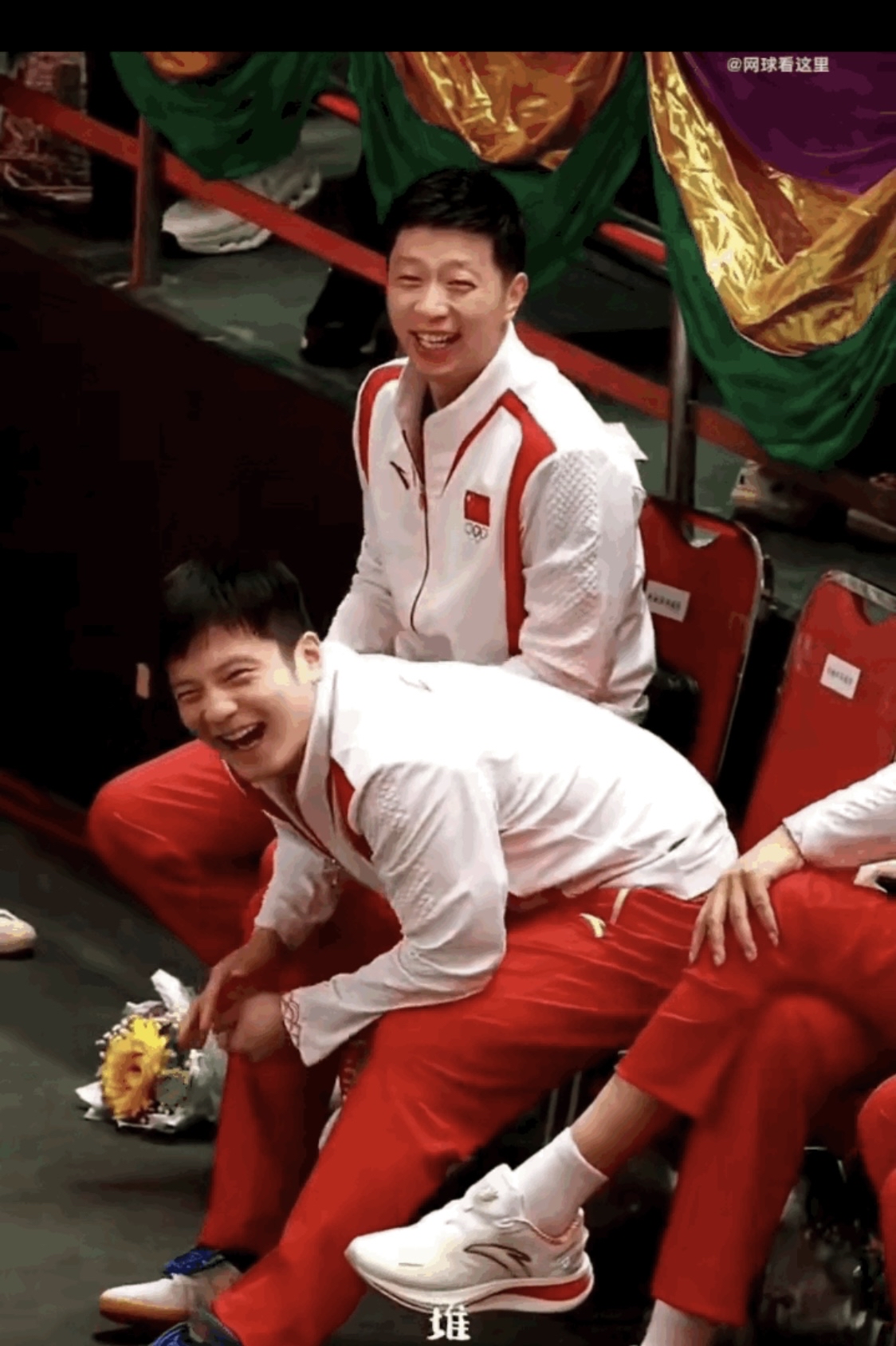 开云官网-电竞国家队压哨绝杀国乒，全场沸腾！经典一战再现传奇